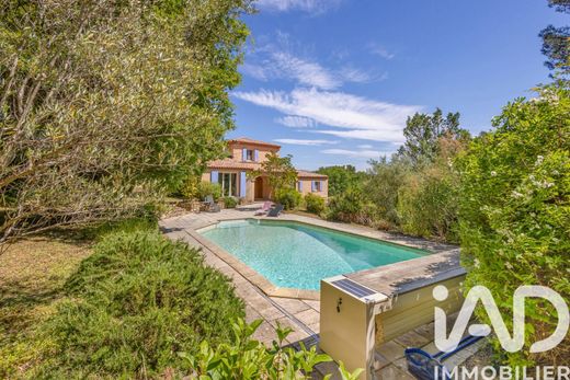 Villa in Fuveau, Bouches-du-Rhône