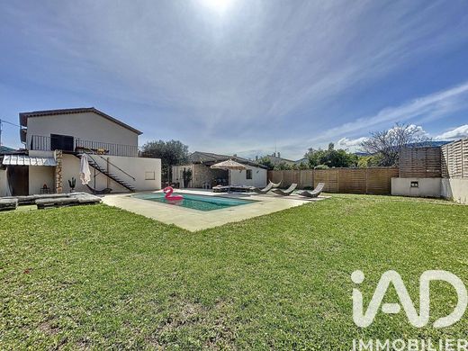 Villa in Pégomas, Alpes-Maritimes