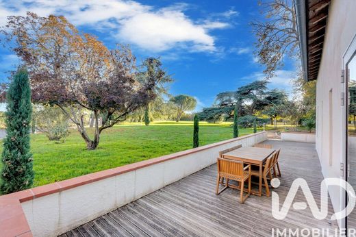 Villa in Saint-Lieux-lès-Lavaur, Tarn