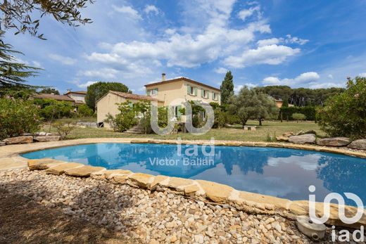 Villa in Éguilles, Bouches-du-Rhône