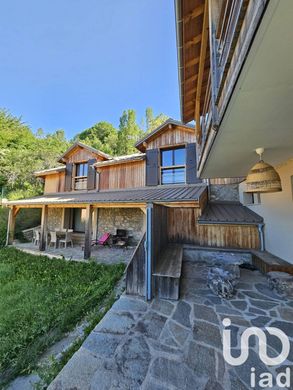 Saint-Apollinaire, Hautes-Alpesのヴィラ