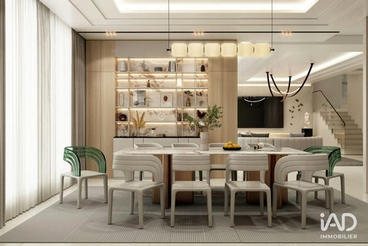 Apartment in La Muette, Auteuil, Porte Dauphine, Paris