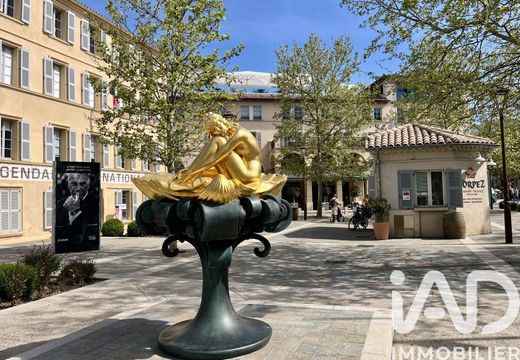 Apartament w Saint-Tropez, Var