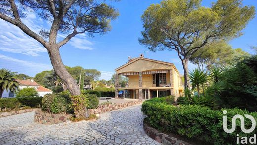 Villa in Saint-Raphaël, Var
