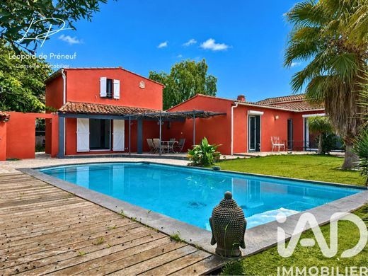Villa in Six-Fours-les-Plages, Var