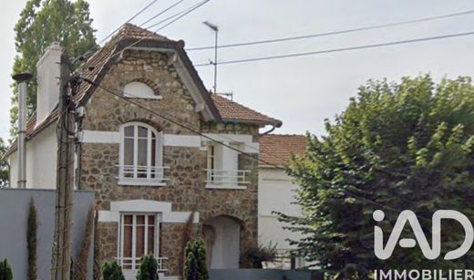 Villa Issy-les-Moulineaux, Hauts-de-Seine
