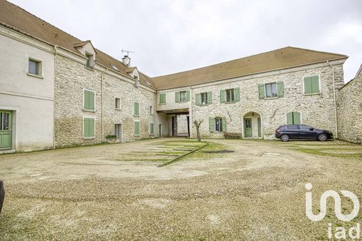 Appartementencomplex in Soindres, Yvelines