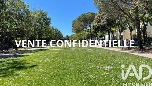 Villa in La Rochelle, Charente-Maritime