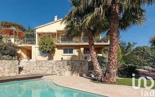 Villa in Mandelieu-la-Napoule, Alpes-Maritimes