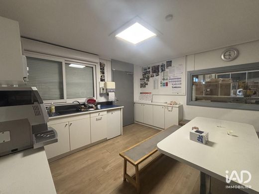 Apartament w Échirolles, Isère