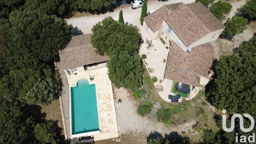 빌라 / Réauville, Drôme