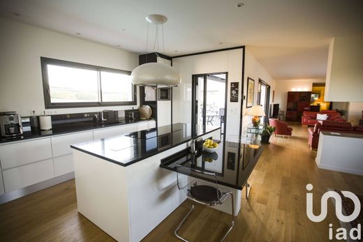 Villa in Deyme, Upper Garonne