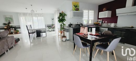 Villa a Le Plessis-Trévise, Val-de-Marne