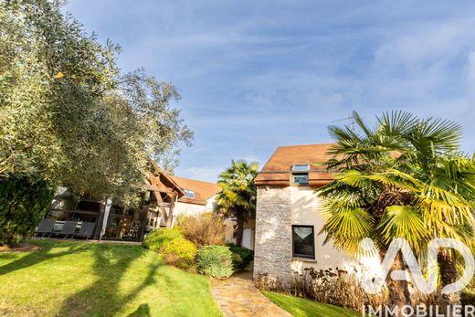 Verrières-le-Buisson, Essonneのヴィラ