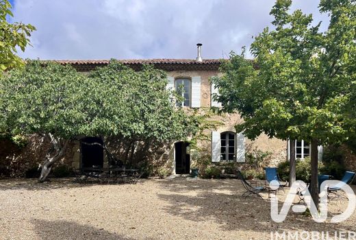 Willa w Saint-Julien, Var