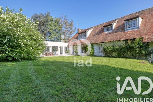 Villa in Boullay-les-Troux, Essonne