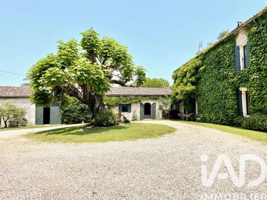 Villa in Port-Sainte-Foy-et-Ponchapt, Dordogne
