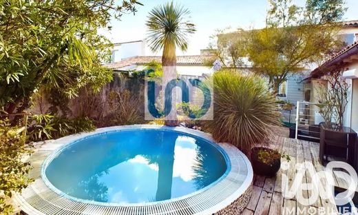 Villa en Sainte-Marie-de-Ré, Charenta Marítima