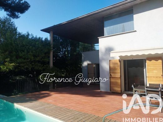 Villa in Sanary-sur-Mer, Var