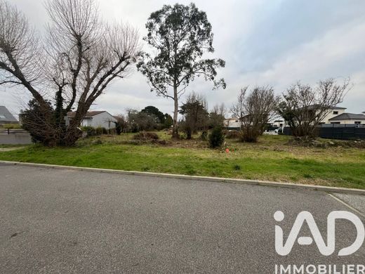 Teren w Baule-Escoublac, Loire-Atlantique