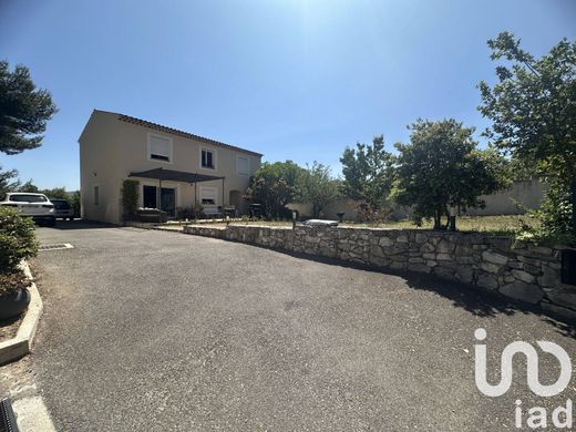 Villa à Les Pennes-Mirabeau, Bouches-du-Rhône