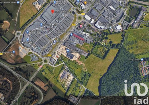 地皮  普瓦捷, Vienne