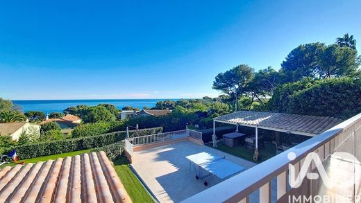 Villa à Roquebrune-sur-Argens, Var