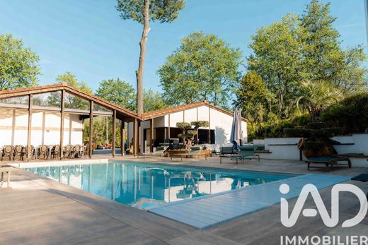 Villa in Cestas, Gironde