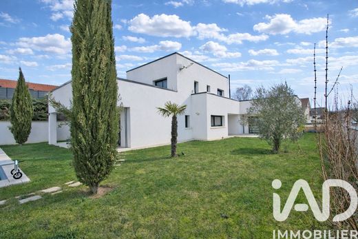 Villa in Bouleuse, Marne