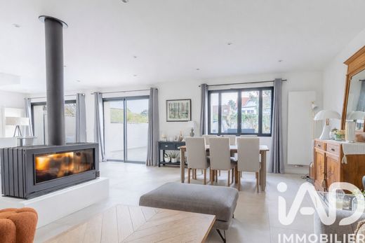 Willa w Igny, Essonne