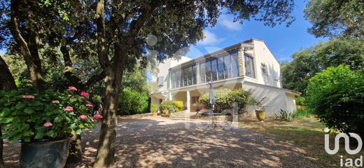 Villa Nîmes, Gard