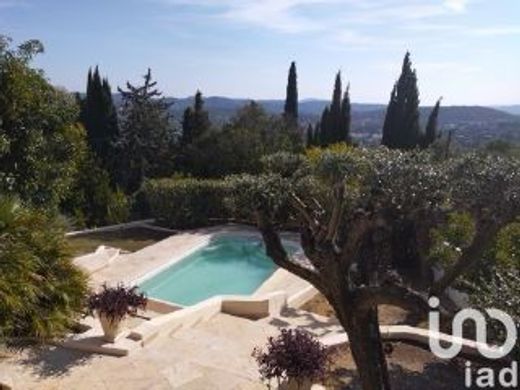 Complesso residenziale a Cabris, Alpi Marittime