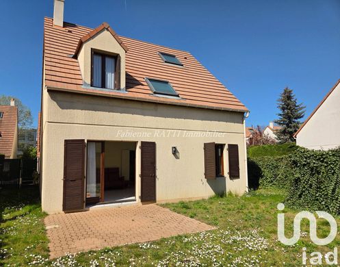 Willa w Pecq, Yvelines