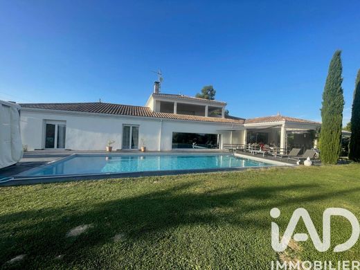 Villa - Carignan-de-Bordeaux, Gironda