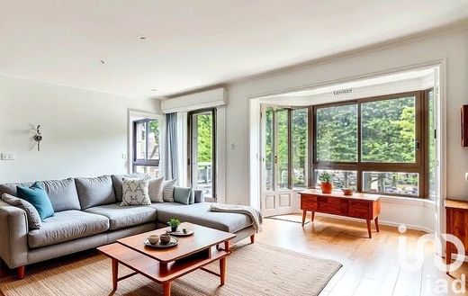 Apartment in Boulogne-Billancourt, Hauts-de-Seine