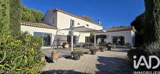 Villa a Mormoiron, Vaucluse