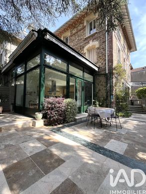 Villa Sucy-en-Brie, Val-de-Marne