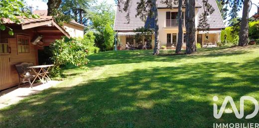 Villa in Brunstatt, Haut-Rhin