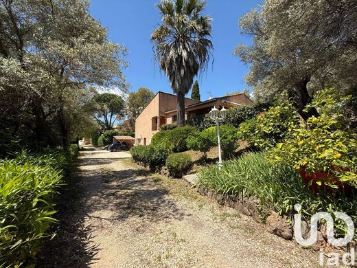Villa in Solliès-Pont, Var