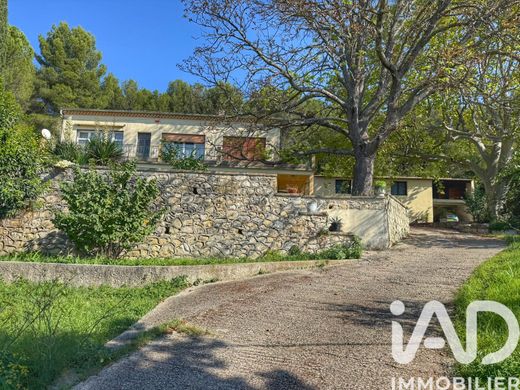 Villa in Aix-en-Provence, Bouches-du-Rhône