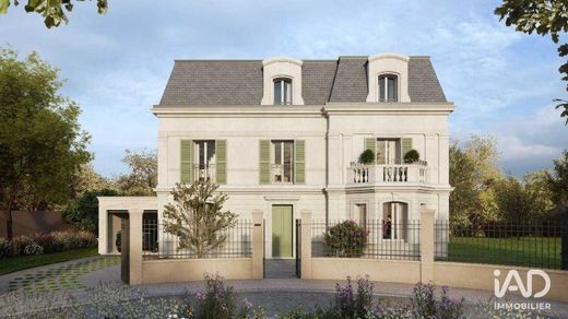 Villa in Chatou, Yvelines