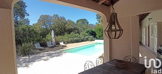 Villa in Puget-sur-Argens, Var