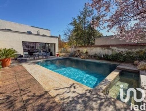 빌라 / Saint-Maur-des-Fossés, Val-de-Marne