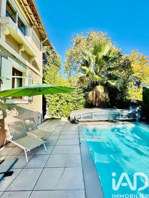 Villa a Antibes, Alpi Marittime