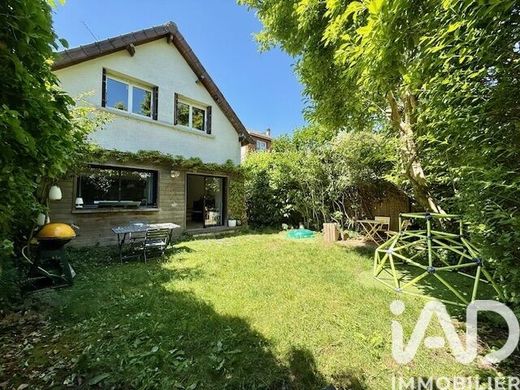 Villa a Garches, Hauts-de-Seine