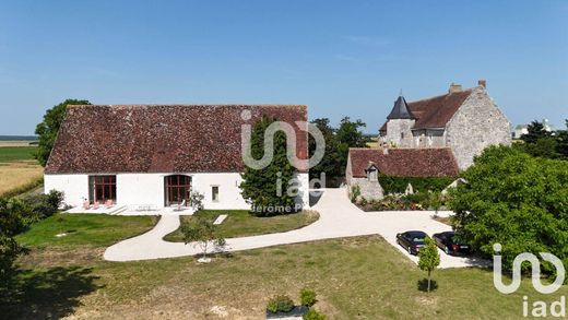Villa a Cormery, Indre-et-Loire