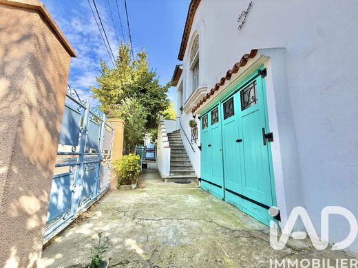 Villa in Cagnes-sur-Mer, Alpes-Maritimes