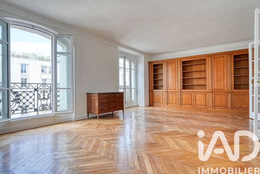 Apartment / Etagenwohnung in Monceau, Courcelles, Ternes, Paris