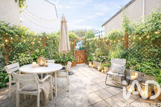 Villa in Meudon, Hauts-de-Seine