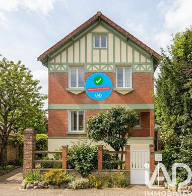 Villa a Marly-le-Roi, Yvelines